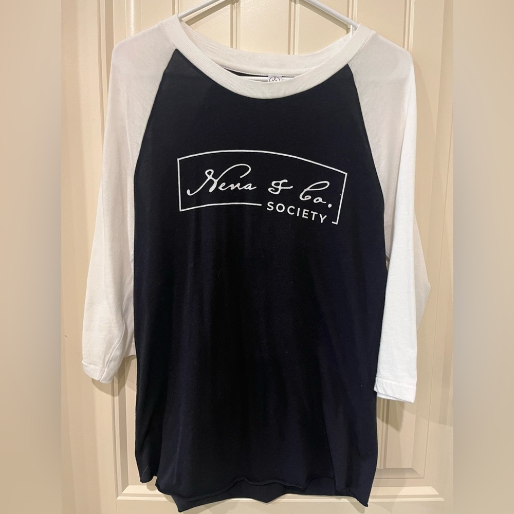 Nena & Co Basel ball T-shirt